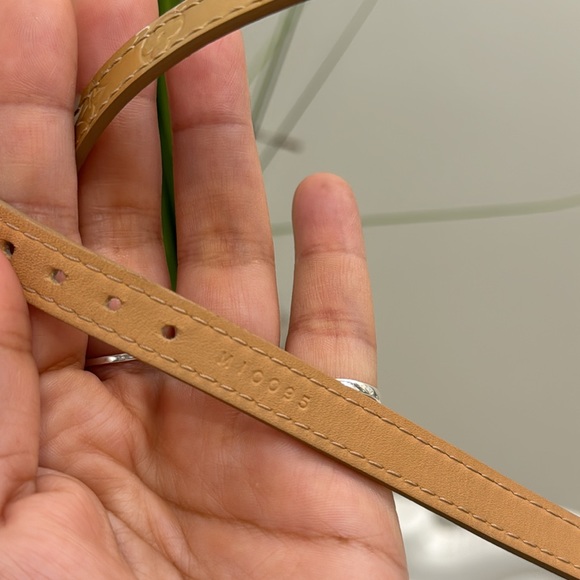 LOUIS VUITTON VERNIS Brasserie Triple Tour Bracelet  Beige - Picture 6 of 14